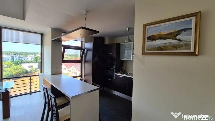 Apartament cu 4 camere semidecomandat în Iancu Nicolae