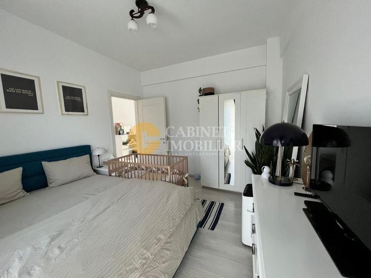 Apartament cu 3 camere semidecomandat, mobilat în Copou