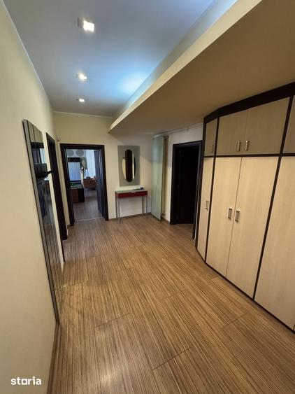 Apartament cu 4 camere în Bucureștii Noi