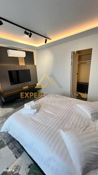 Apartament cu 3 camere în Traian