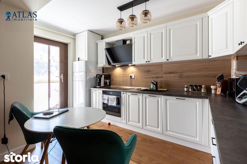 Apartament cu 4 camere în Schei