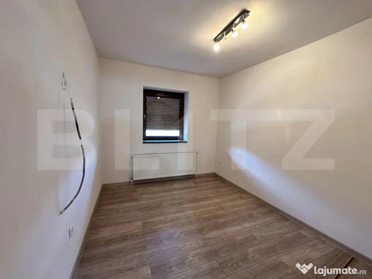 Casă cu 3 camere cu Teren 3200 Mp în Central