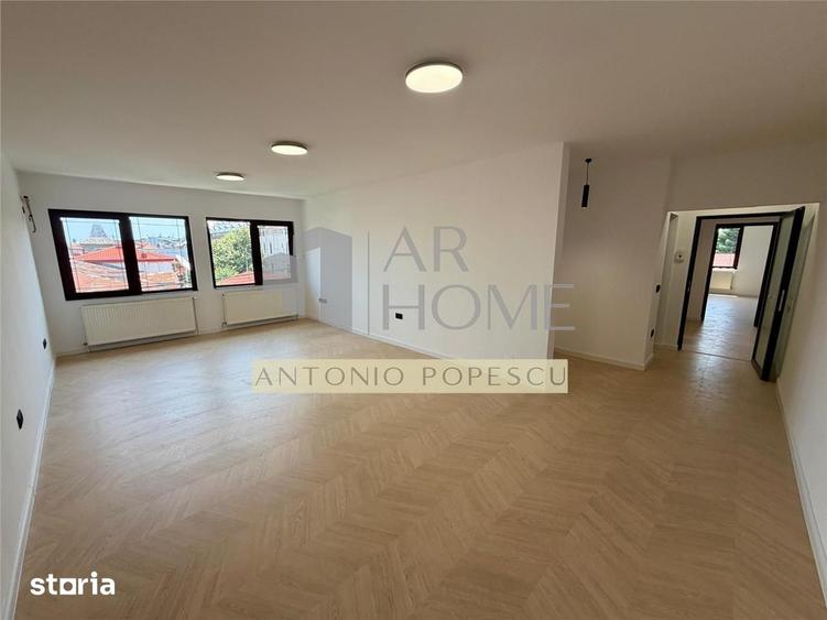 Apartament cu 4 camere în Central
