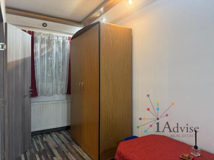 Casă cu 4 camere cu Canalizare în Schei