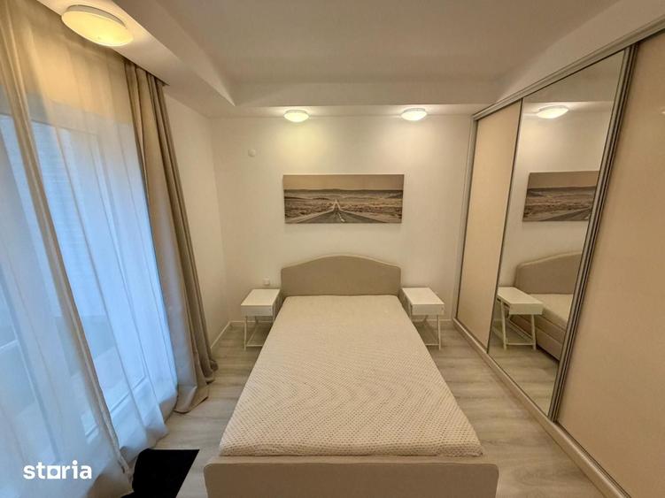 Apartament cu 3 camere semidecomandat în Ștefăneștii de Jos