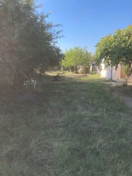 Casă cu 3 camere în Prundu