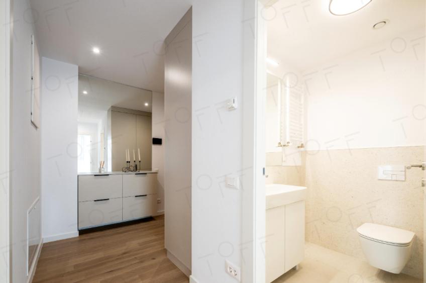 Apartament cu 3 camere decomandat în Aviației