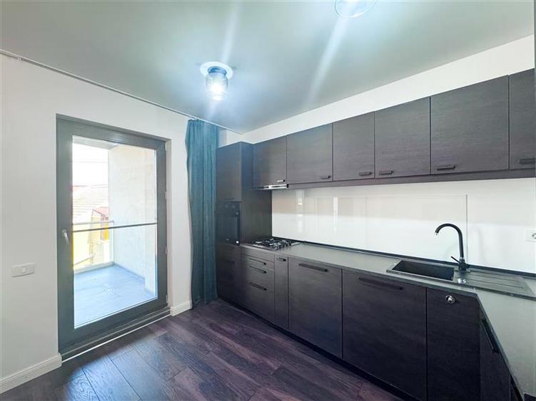 Apartament cu 3 camere semidecomandat, mobilat în Herăstrău