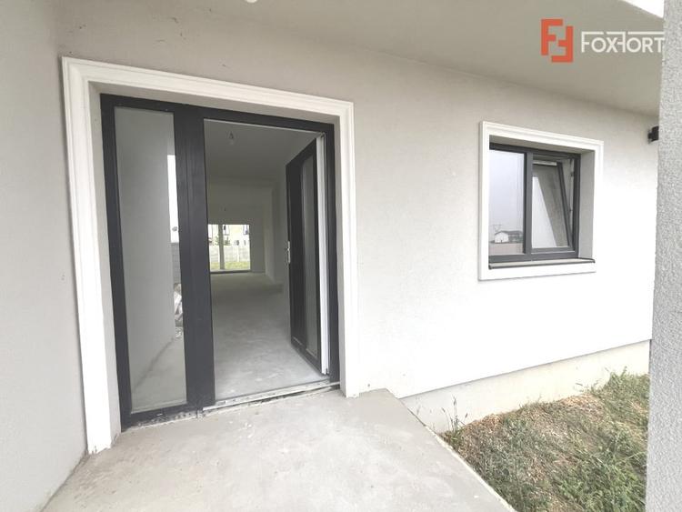 Casă individuală cu 3 camere cu Teren 640 Mp în Moșnița Nouă