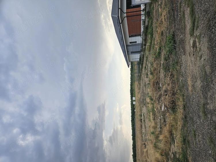Teren de 470 mp, în Central
