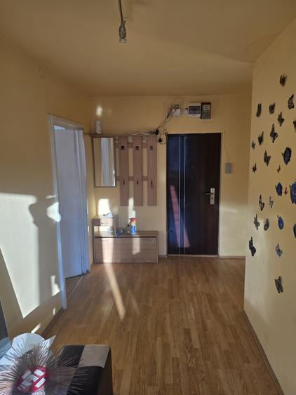 Apartament cu 2 camere decomandat în Budiu Mic