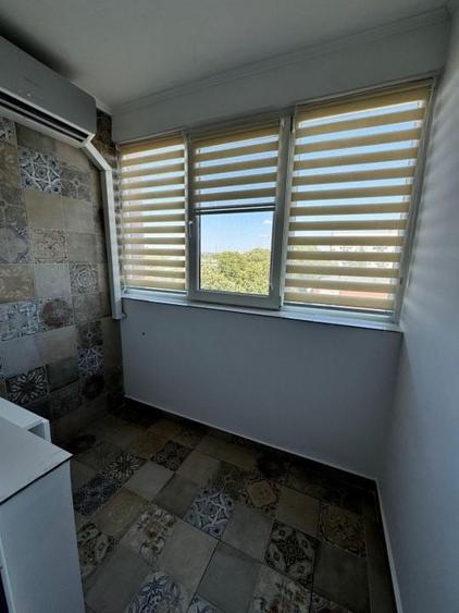 Se vinde Garsoniera in Brazda: renovata, mobilata, utilata. - 2