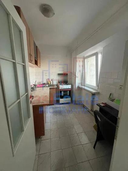 Garsonieră decomandată în Filiași