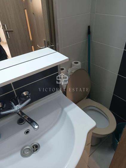 Apartament cu 2 camere semidecomandat în Republicii