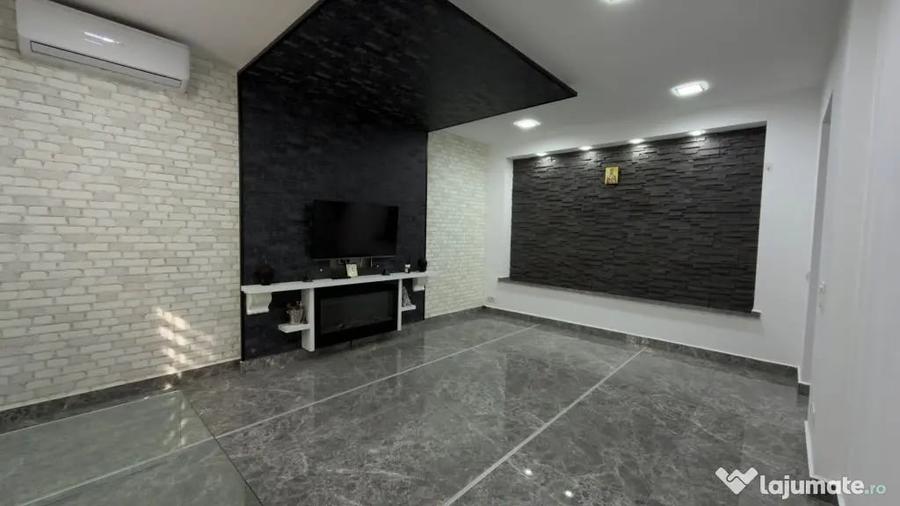 Apartament cu 3 camere decomandat în Giurgiului