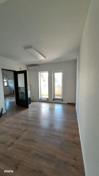 Apartament cu 2 camere decomandat în Exterior Vest