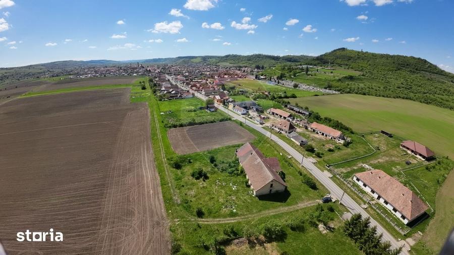 Teren de 3436 mp, în Central