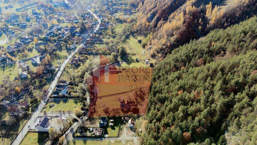 Teren Construcții intravilan de 1200 mp, în Moieciu