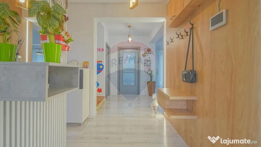 Casă cu 4 camere cu Teren 605 Mp în Central