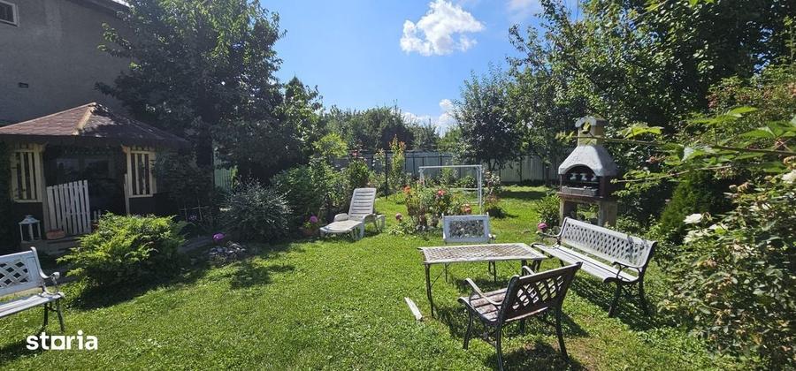 Casă cu 3 camere în Lazaret