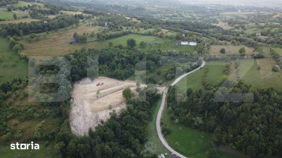 Teren de 12050 mp, în Prundu Bârgăului