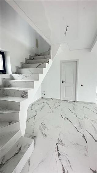 Casă cu 3 camere cu Teren 220 Mp în Dărăști-Ilfov