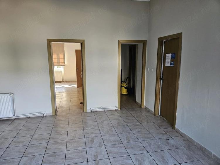 Casă cu Teren 2877 Mp în Tomnatic