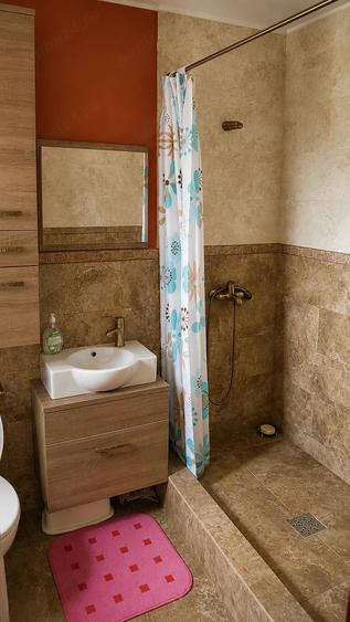 Casă cu Teren 390 Mp în Berceni