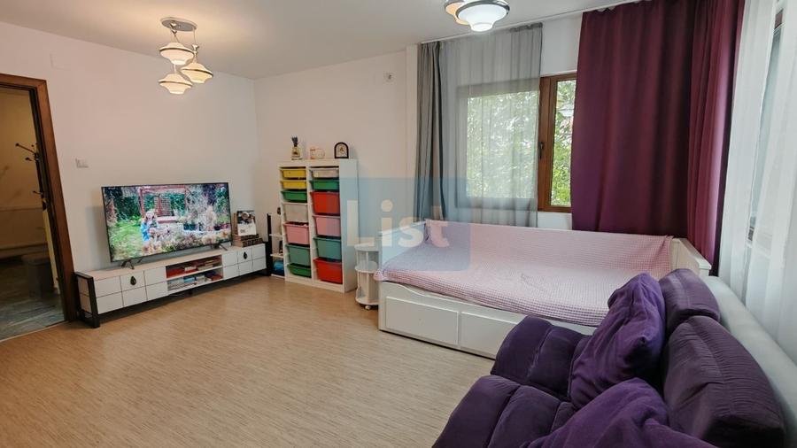 Casă cu 4 camere cu Canalizare în Micro 16