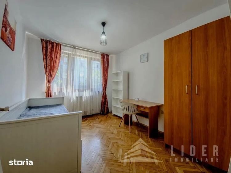 Apartament 3 camere decomandat, etaj 1, parcare in curte. - 2