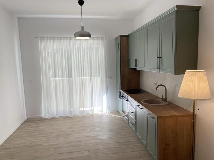 Apartament cu 2 camere decomandat în Ghiroda