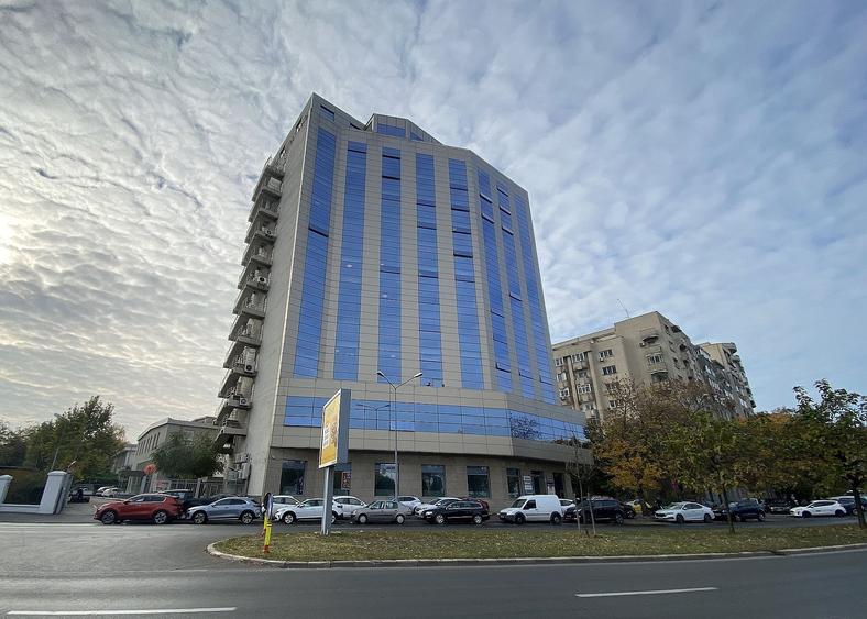Birou, de 8,706 mp, în Tudor Vladimirescu