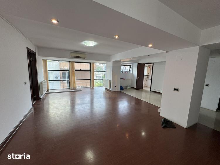 Spațiu comercial, de 130 mp, în Unirii