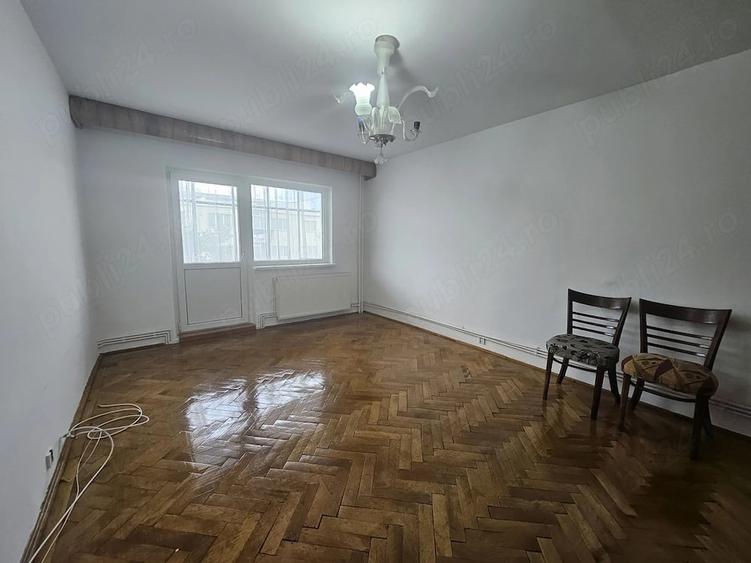 Apartament cu 3 camere decomandat în Exercițiu