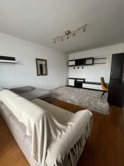 Apartament cu 2 camere decomandat în Tineretului