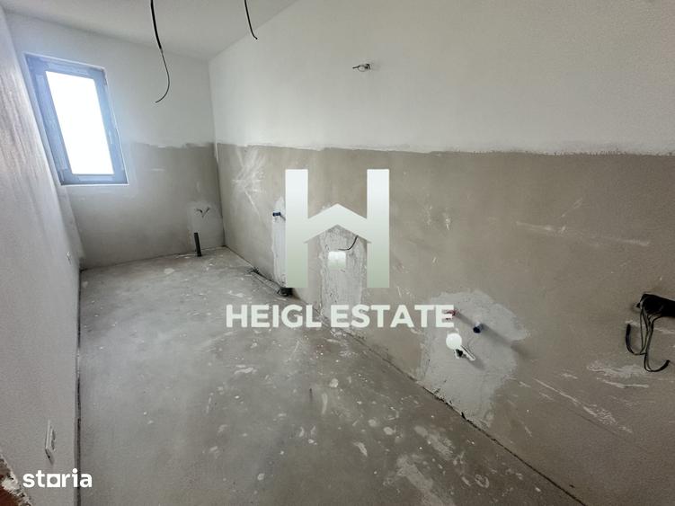 Casă cu 4 camere cu Teren 350 Mp în Bucovăț