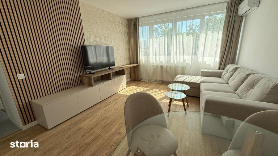 Apartament cu 3 camere decomandat, mobilat în Tineretului
