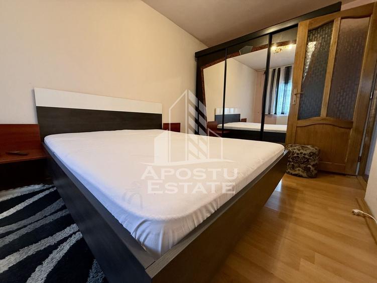 Apartament cu 2 camere semidecomandat, mobilat în Freidorf