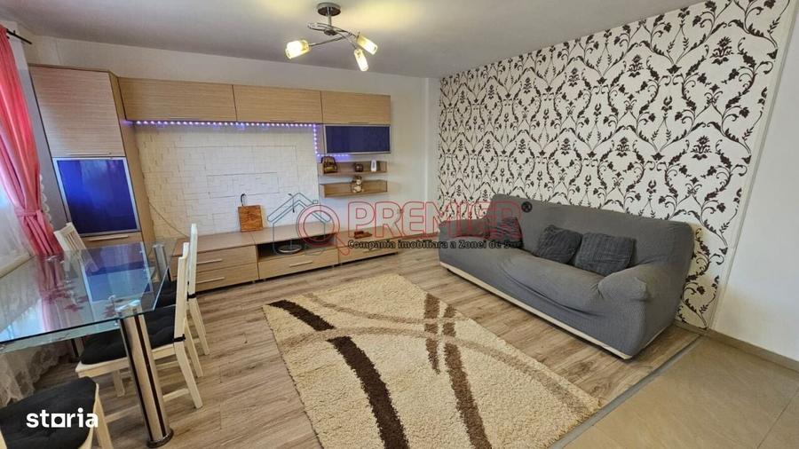 Apartament cu 3 camere în Central — fotografia 3