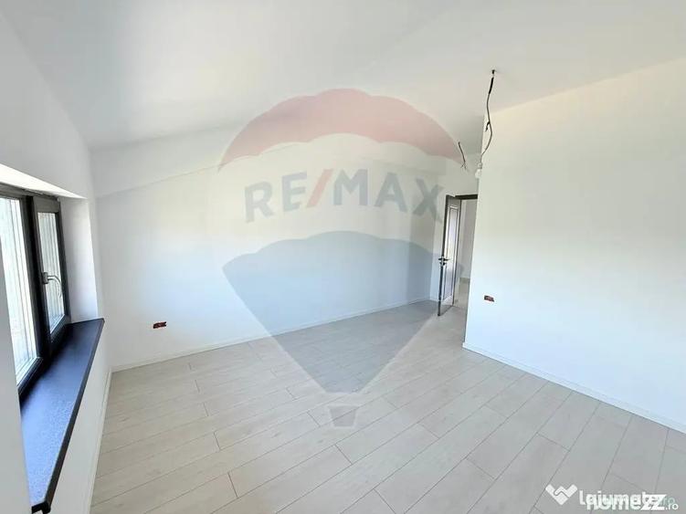 Casă cu 5 camere cu Teren 300 Mp în Cornetu