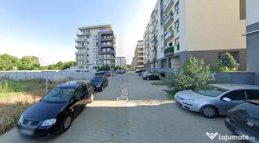 Teren de 600 mp, în Sisești