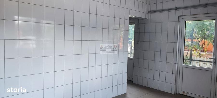 Spațiu comercial, de 105 mp, în Mirceștii Noi