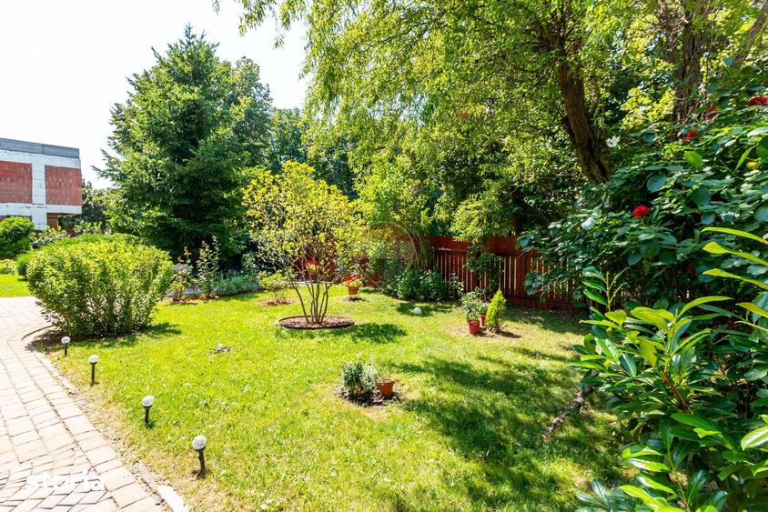 Casă cu 6 camere cu Teren 850 Mp în Corbeanca