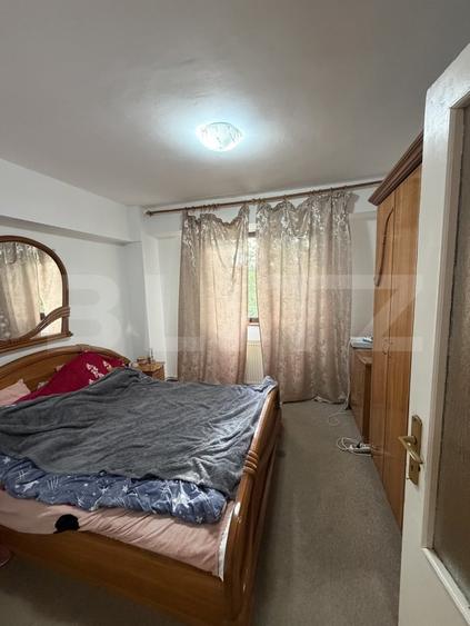 Apartament de vânzare cu 3 camere, 65 mp, zona Micro 16 - 4