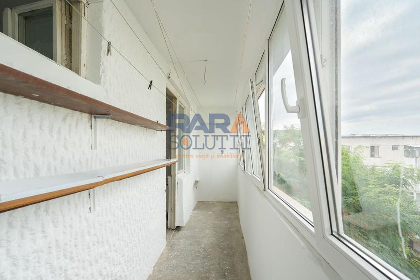 Apartament cu 3 camere decomandat, mobilat în Est