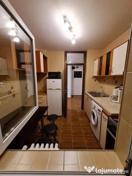 Apartament cu 2 camere decomandat în Crângași