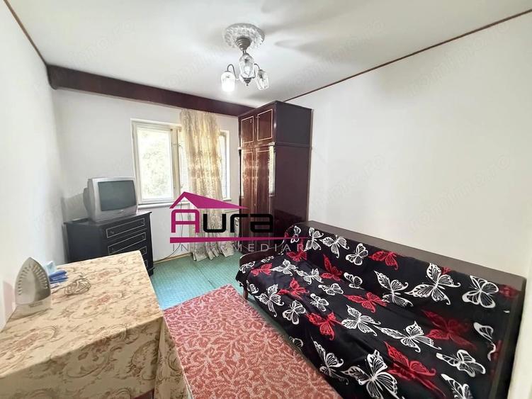 Apartament cu 3 camere decomandat în C5