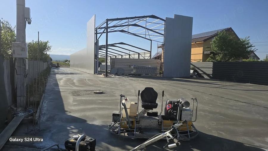 Spațiu comercial, de 440 mp, în Golești