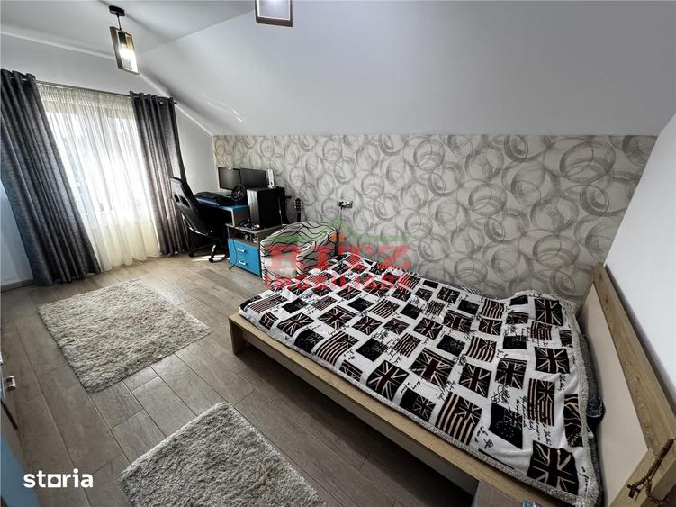 Casă cu 4 camere cu Teren 560 Mp în Ultracentral