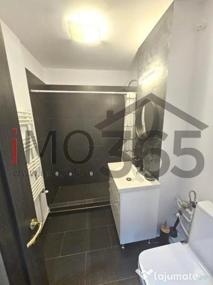 Apartament cu 3 camere decomandat în Popa Șapcă